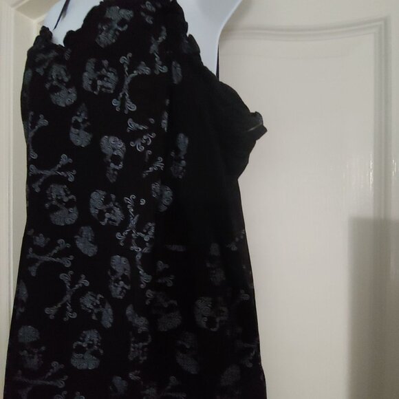 Tripp NYC Daang Goodman Skull Crossbones Whimsy Goth Grunge Dress Vampy - Picture 4 of 13